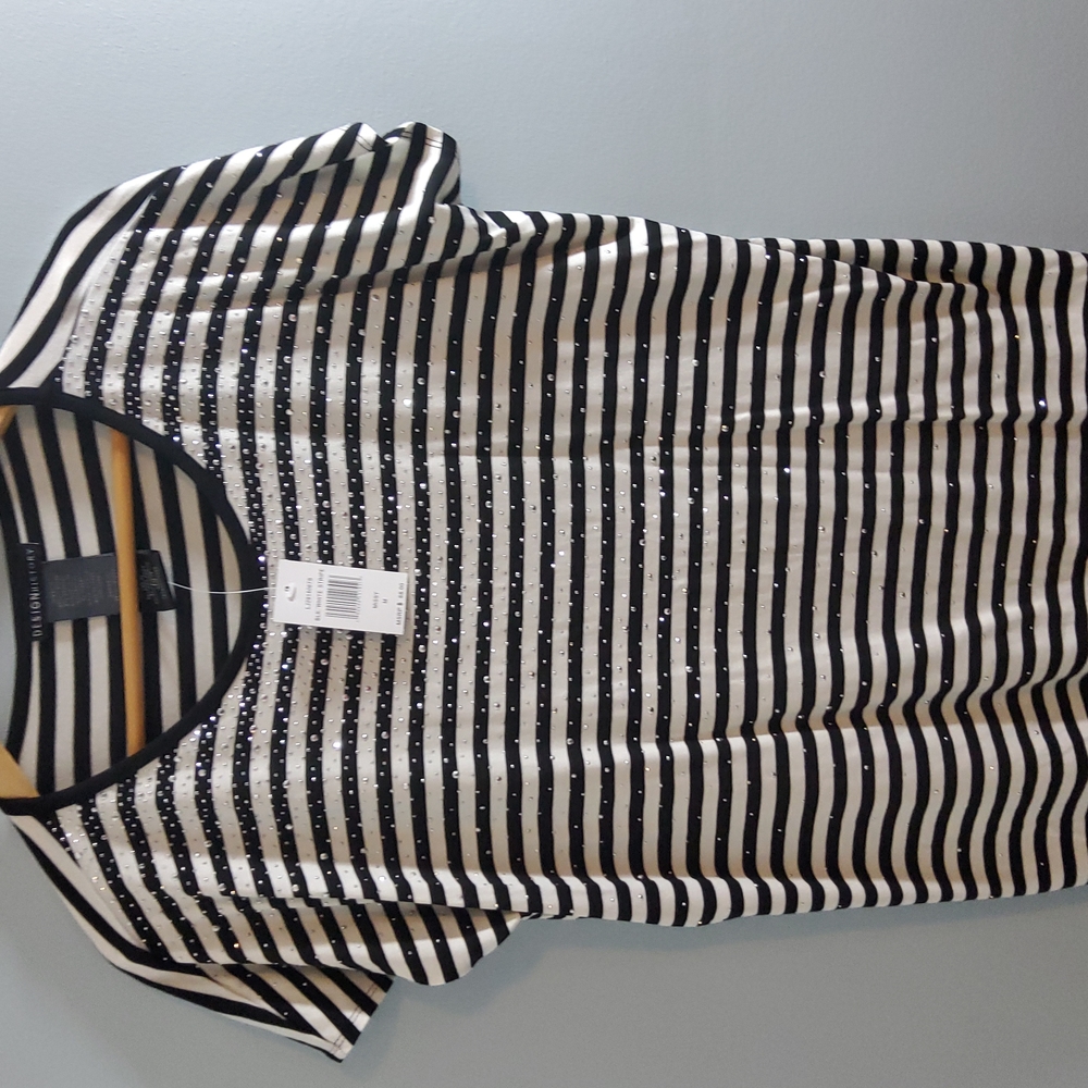 New Design History black and grey striped top size medium